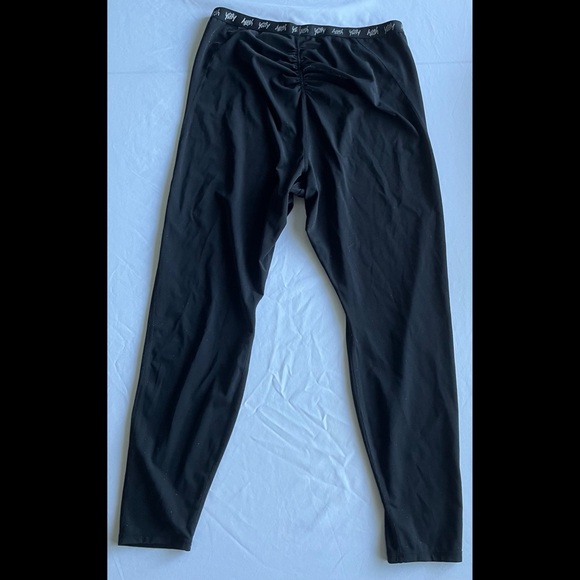 NWOT YITTY by Fabletics Spotlight Shaping Ruched Legging - Picture 8 of 10
